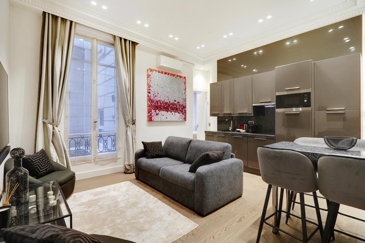 Pick A Flat'S Apartment In Triangle D'Or - Pierre 1Er De Serbie Paris Exterior photo